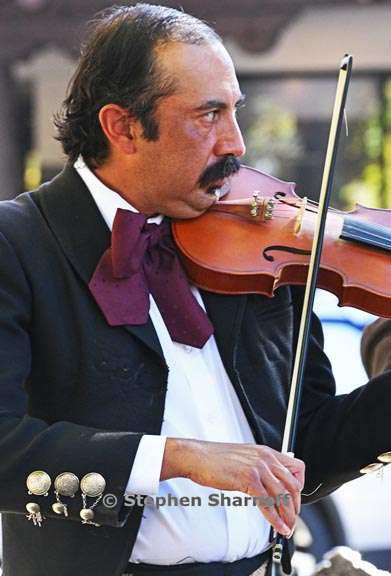 plaza performers 2 graphic